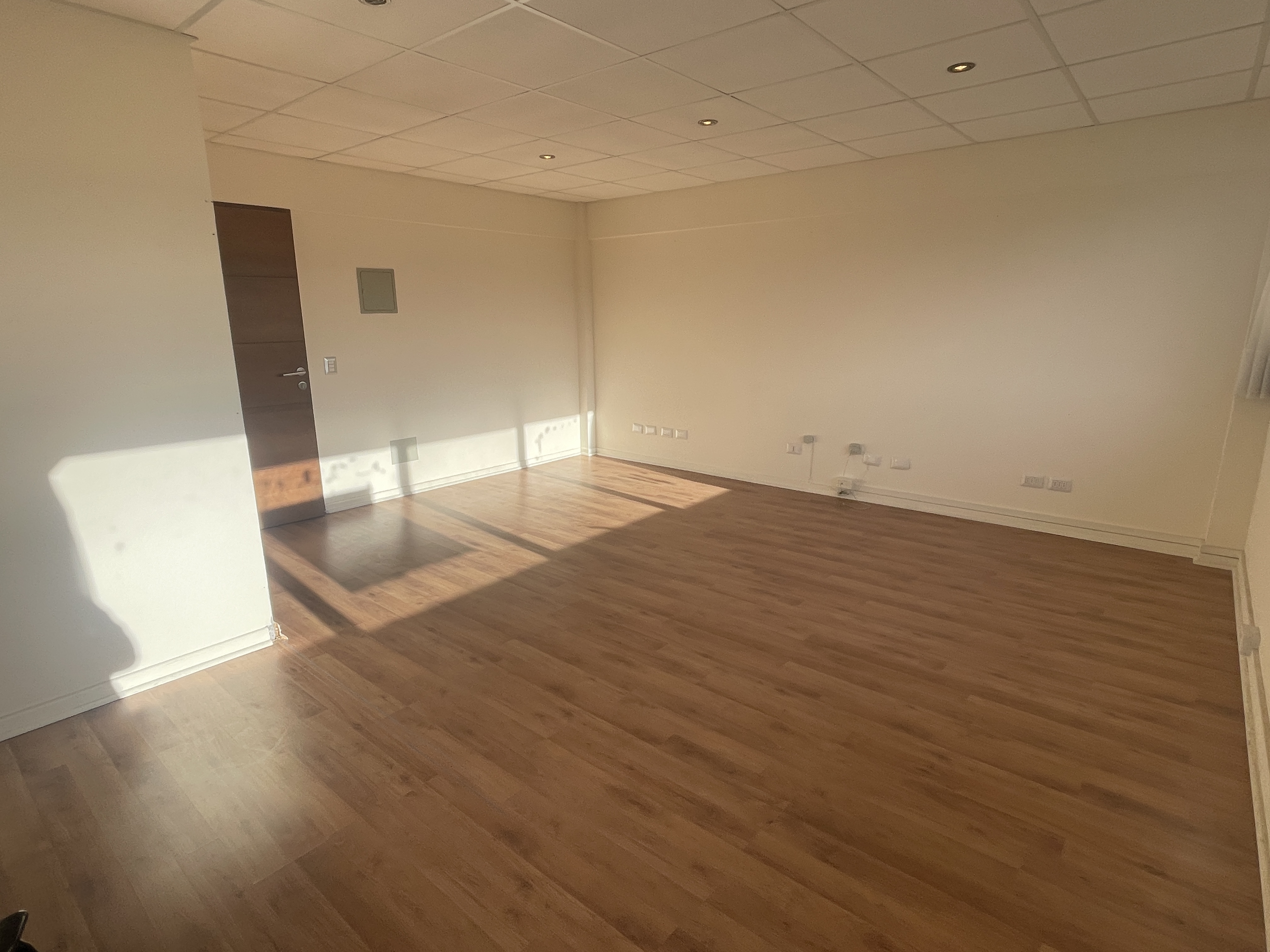 Oficina en Edificio Bellavista – El Centro de tus Negocios en Villarrica — foto 4