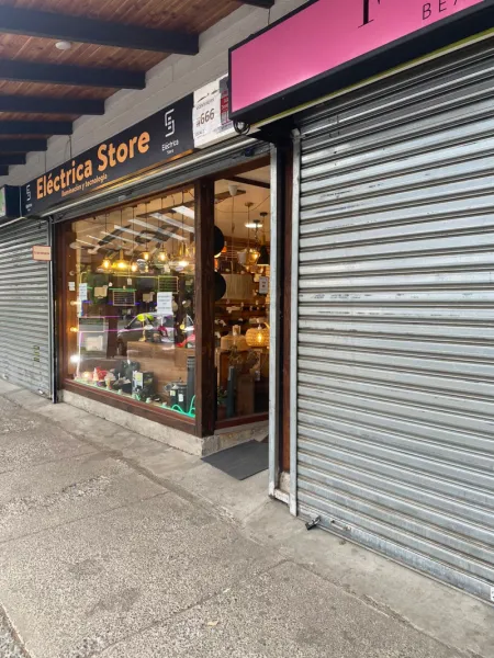 Se arrienda local comercial en Villarrica