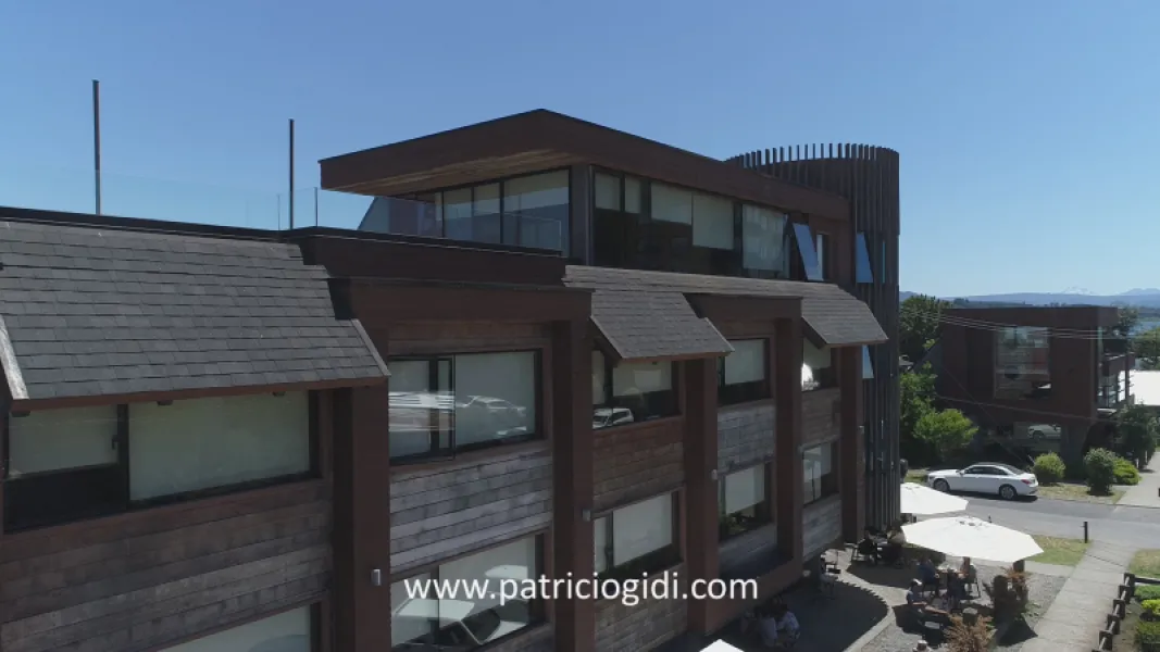 Hotel en Villarrica con Locales Comerciales