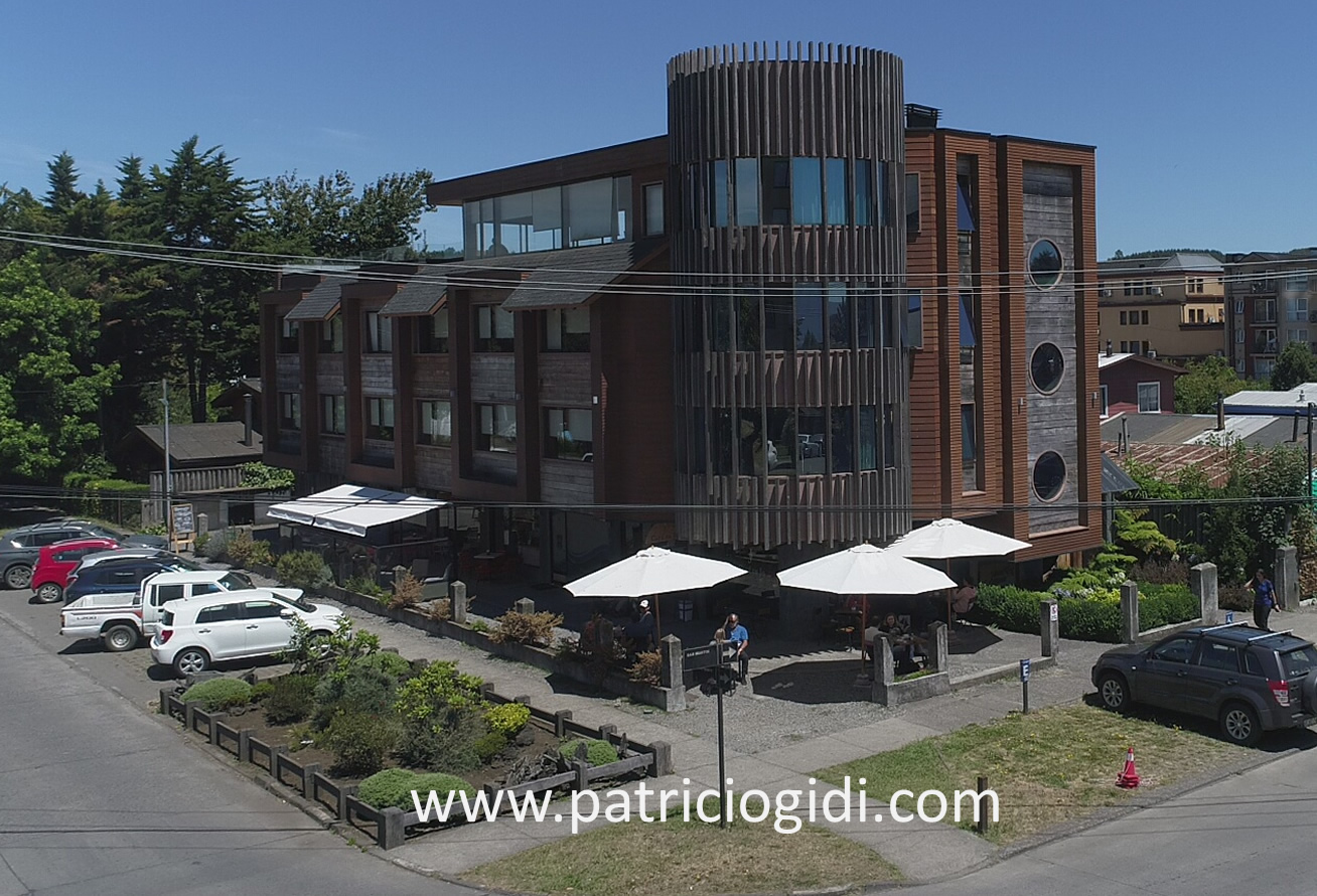 Hotel en Villarrica con Locales Comerciales — foto 3