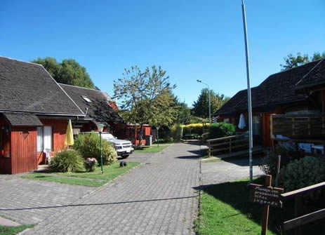 Terreno en Villarrica frente al Lago, central ¡y con cabañas! — foto 3