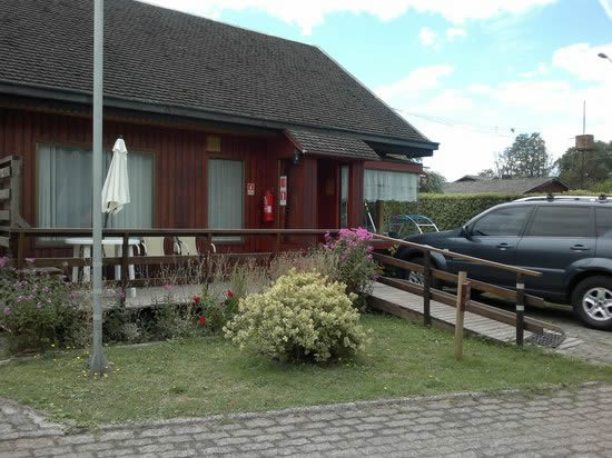 Terreno en Villarrica frente al Lago, central ¡y con cabañas! — foto 5