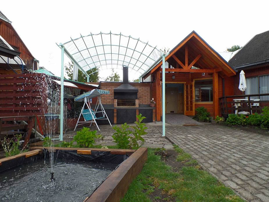 Terreno en Villarrica frente al Lago, central ¡y con cabañas! — foto 8