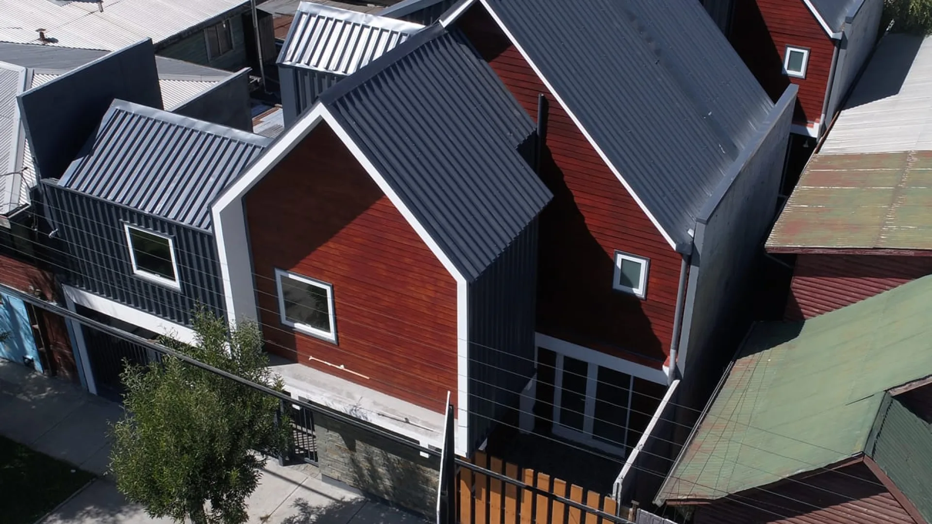 Casas en Villarrica estilo Townhouse 4d y 2b