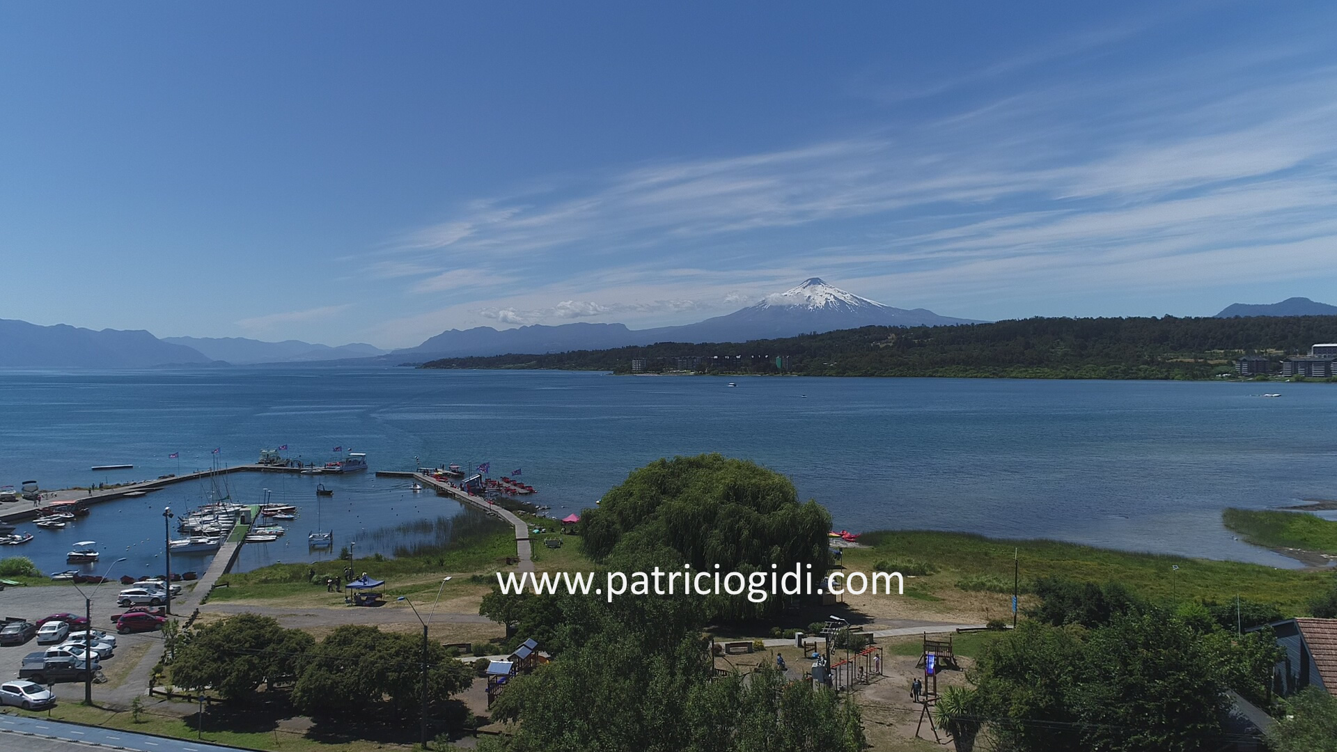 Venta de Hotel en Villarrica con Locales Comerciales Venta de Hotel en Villarrica con Locales Comerciales
